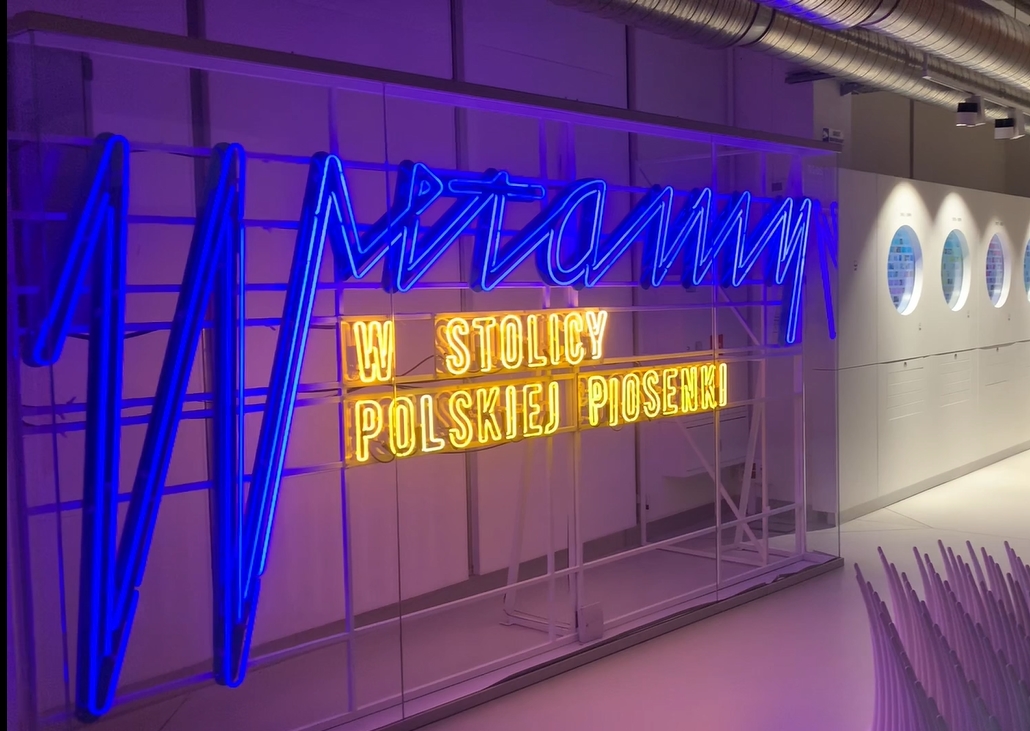 w muzeum polskiej piosenki