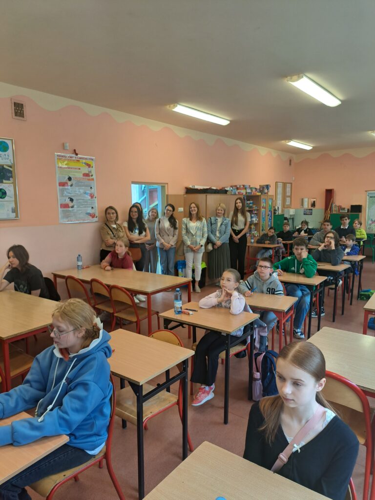 Macmillan konkurs3