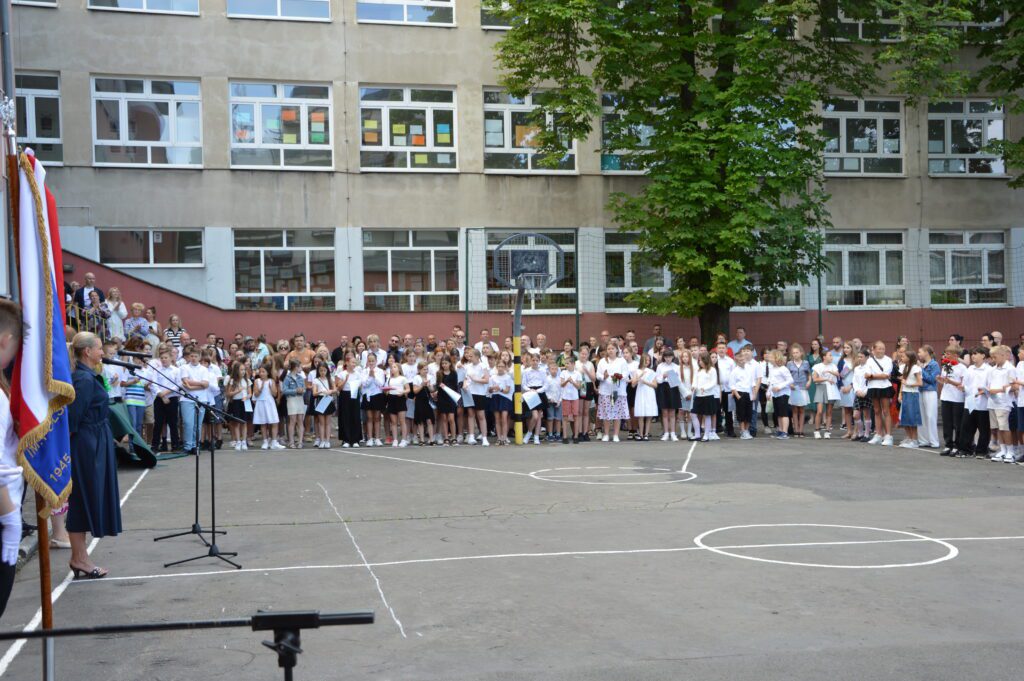 zakonczenie roku szkolnego 2024_2025 3